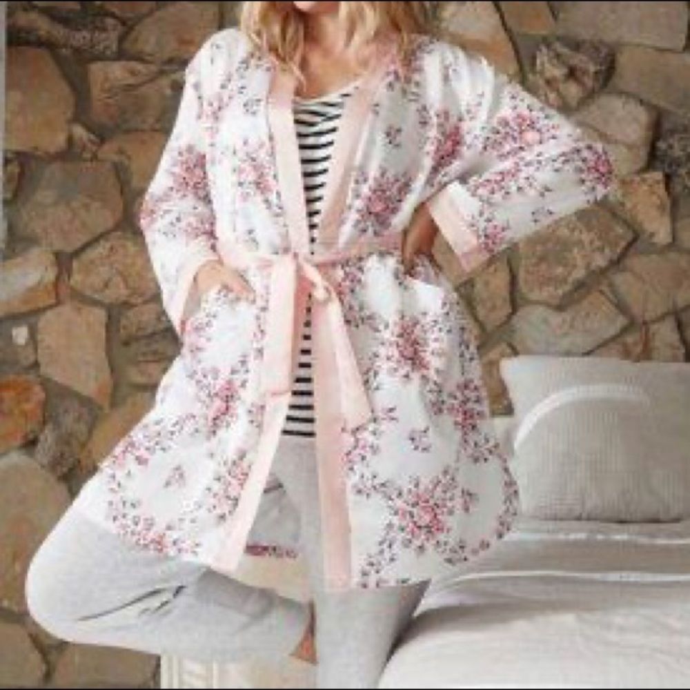 MORGAN LANE Satin Allie Floral Robe L/XL